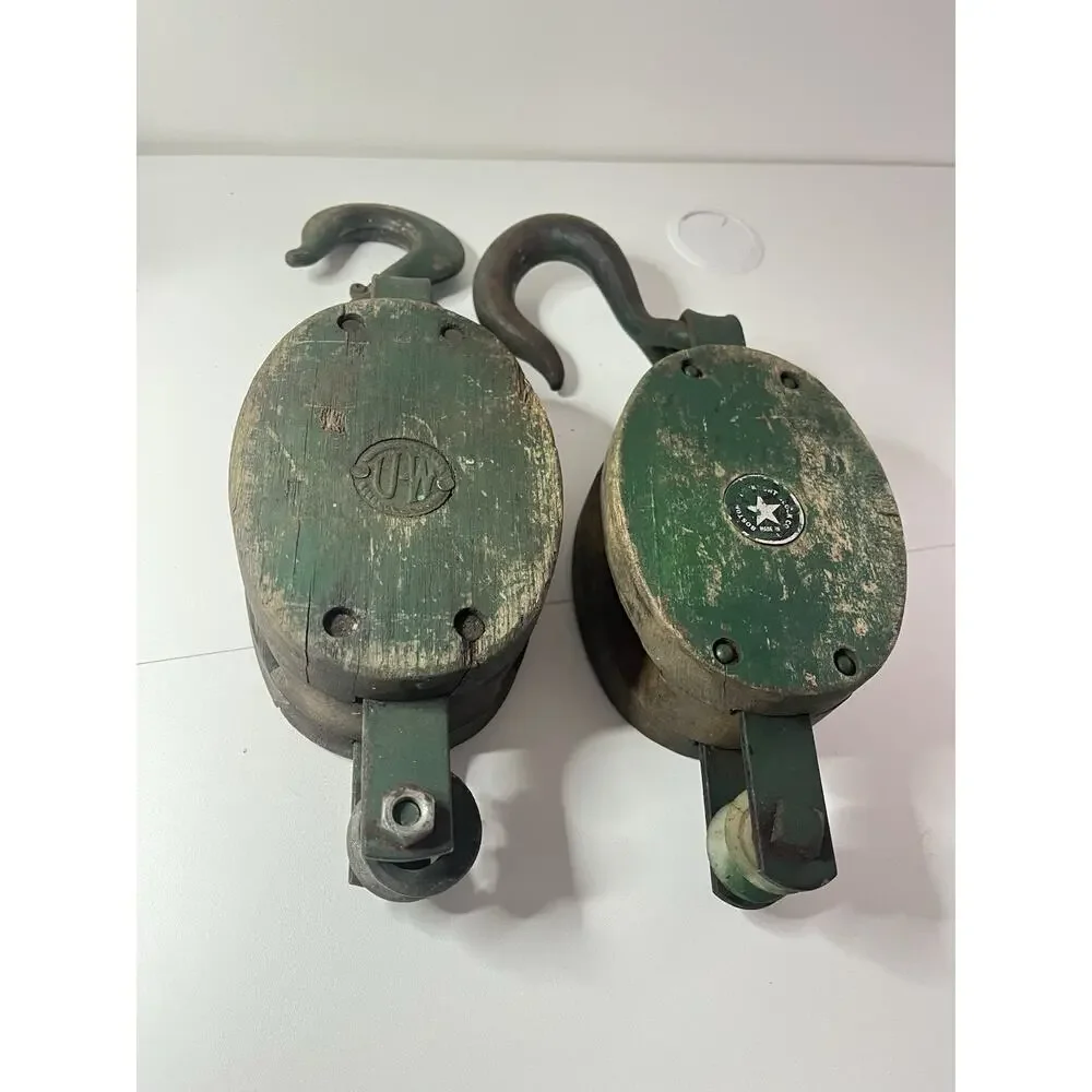 Set Of 2 Vintage Wooden Block Tackle Pulley Barn Industrial Decor Steampunk VTG